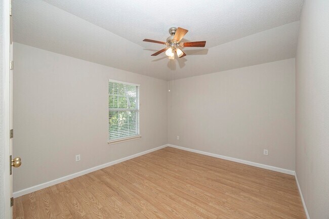 Building Photo - 6405 Calloway Dr