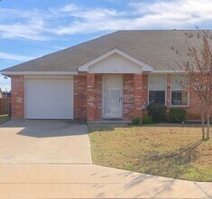 Building Photo - Gated Senior Community!