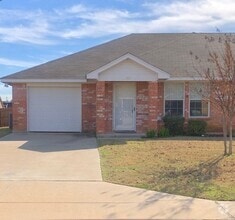Building Photo - Gated Senior Community!