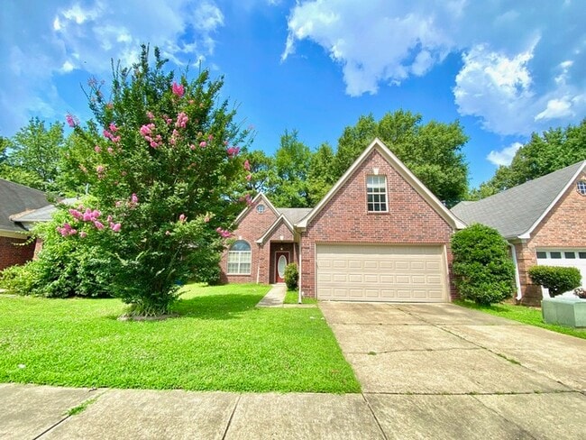 Building Photo - Move In Special! Now Leasing a 3 Bedroom With Bonus Room in Olive Branch