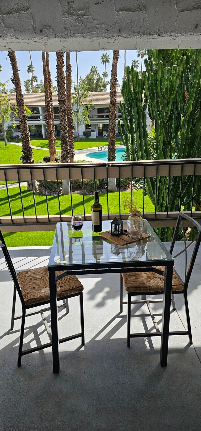 5105 E Waverly Dr 5105 E Waverly Dr Palm Springs CA 92264 Apartment