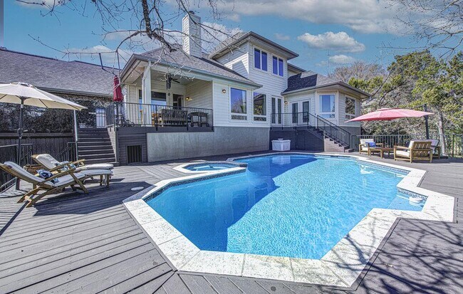 Building Photo - 4800 Mantle Dr