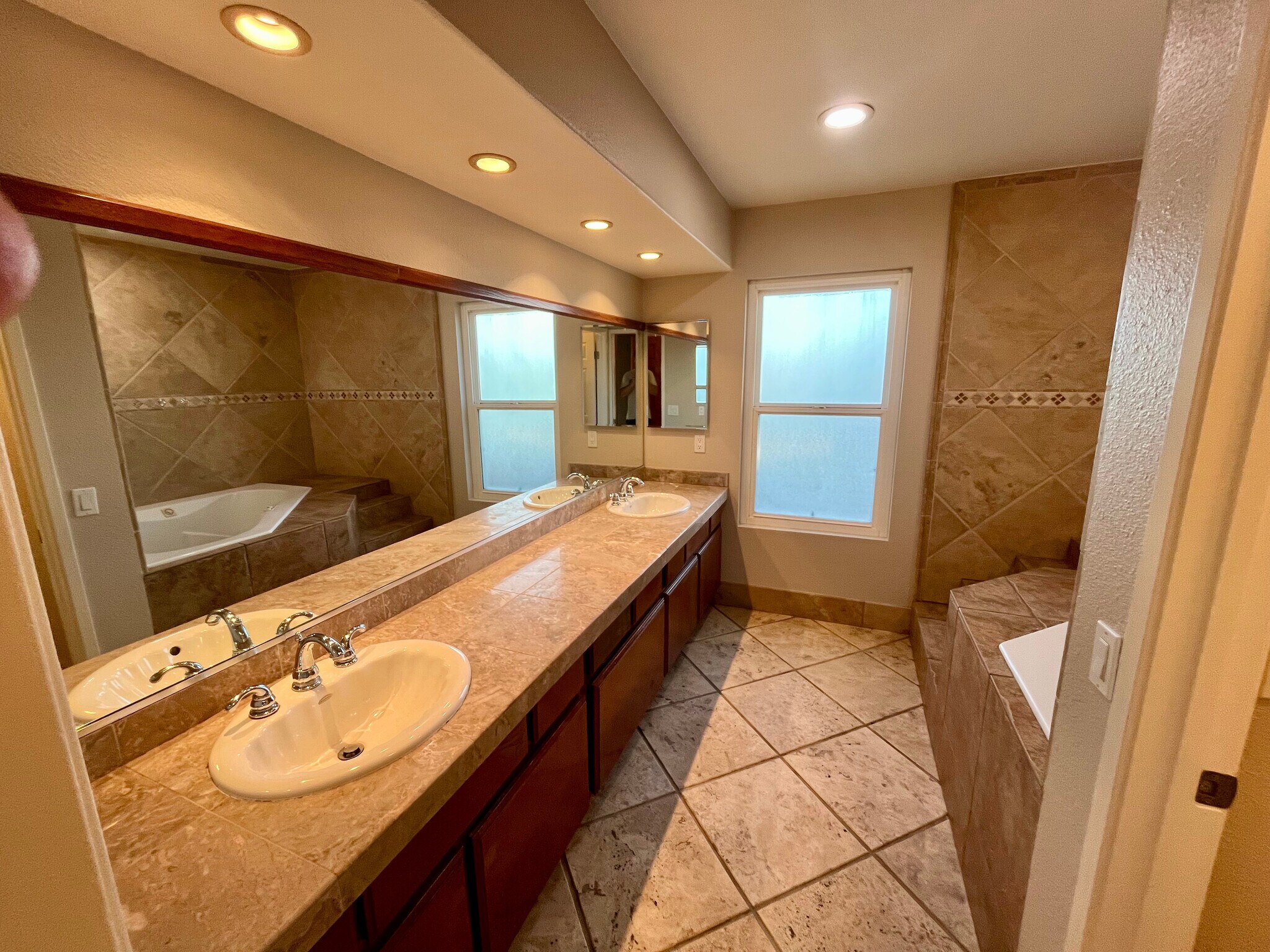 Building Photo - 1594 Boulder Creek Rd