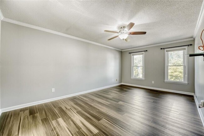 Building Photo - 532 Smithstone Trace SE