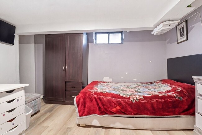 Building Photo - 3015 N 5th St