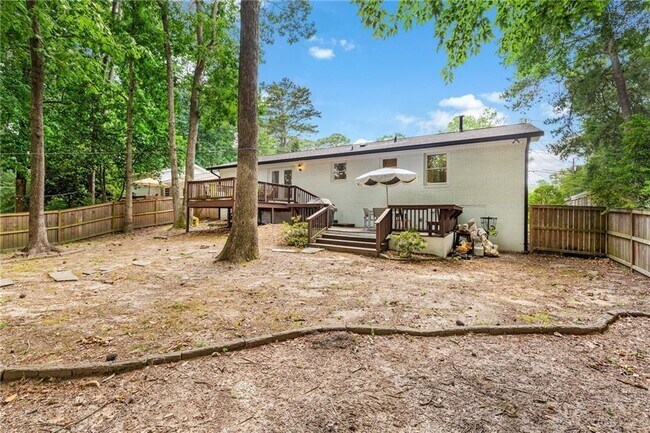 Building Photo - 2357 Cortez Way NE