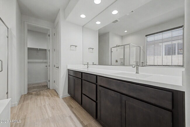 Building Photo - 25552 S 230th St