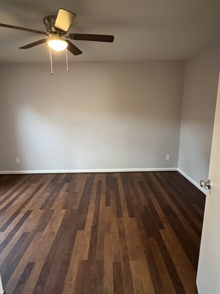 Building Photo - 9021 Gaylord Dr