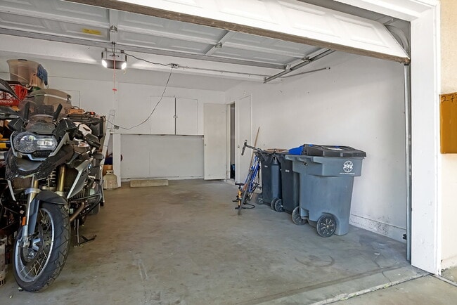 Building Photo - Your Next Home Awaits in Davis's La Buena Vida