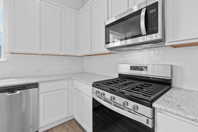 Building Photo - 8513 Wellspring Loop