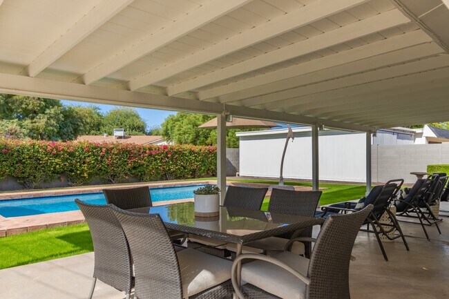 Building Photo - 5214 N 43RD PL