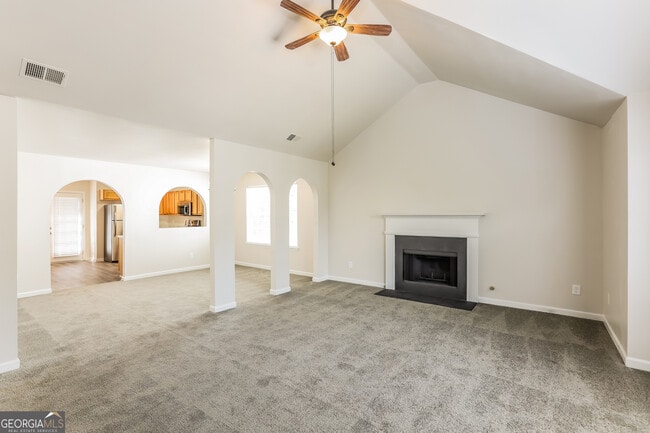 Building Photo - 2804 Crest Ridge Way SW