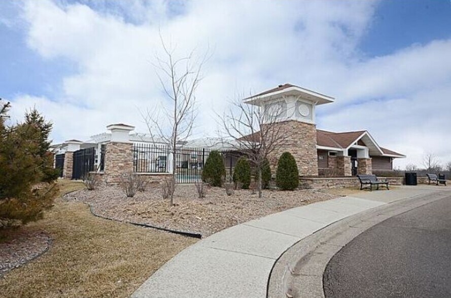 Building Photo - 9540 Washington Boulevard