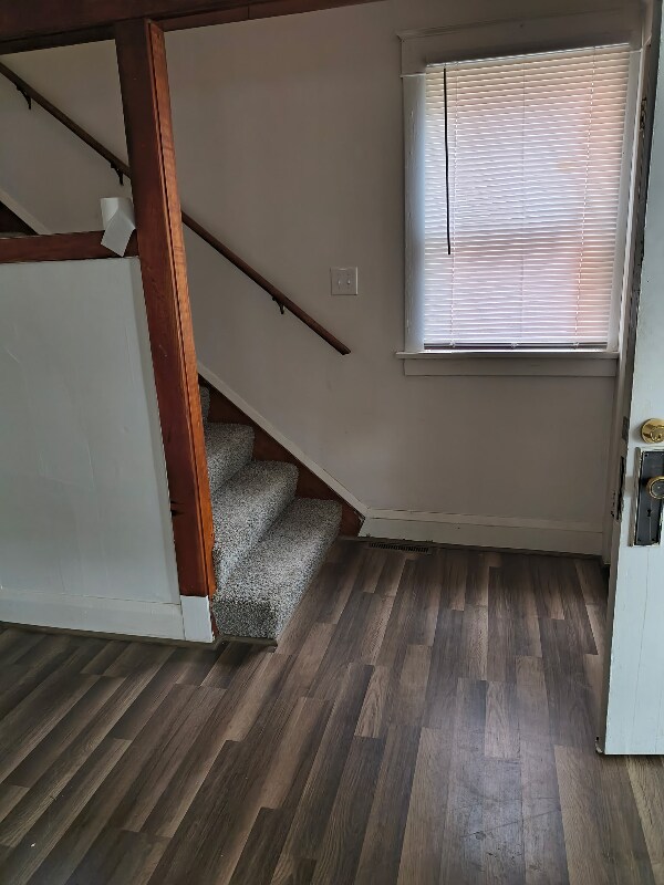 Building Photo - 417 Cincinnati St