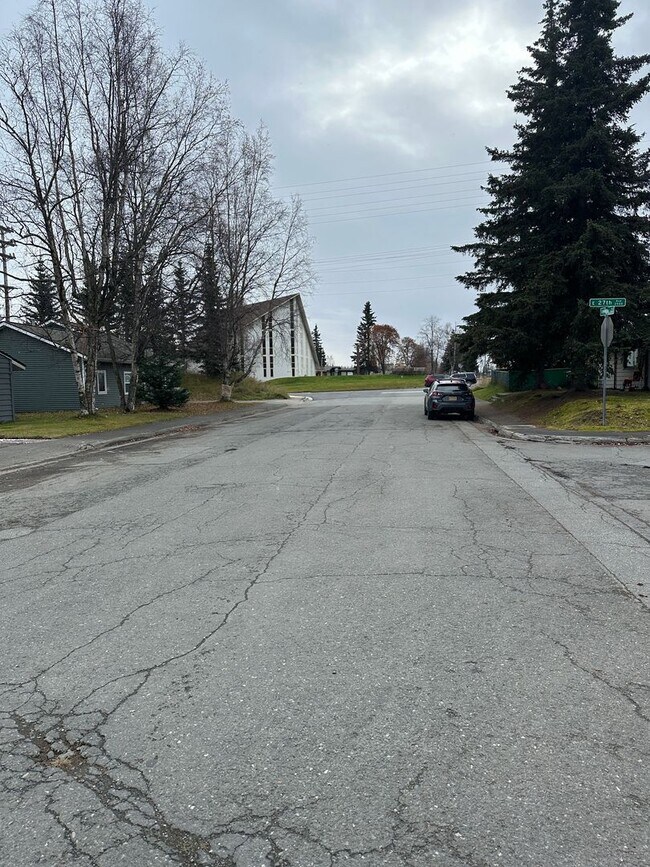 Building Photo - 6 month or 18 month lease offered for remo...