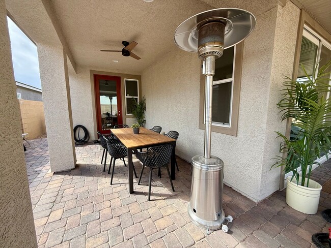 Building Photo - COMING SOON! Single-Story Gem in Gated Community with Stunning Backyard w/ Firepit