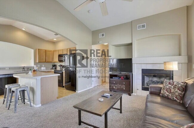 Building Photo - 5039 Northern Lights Dr