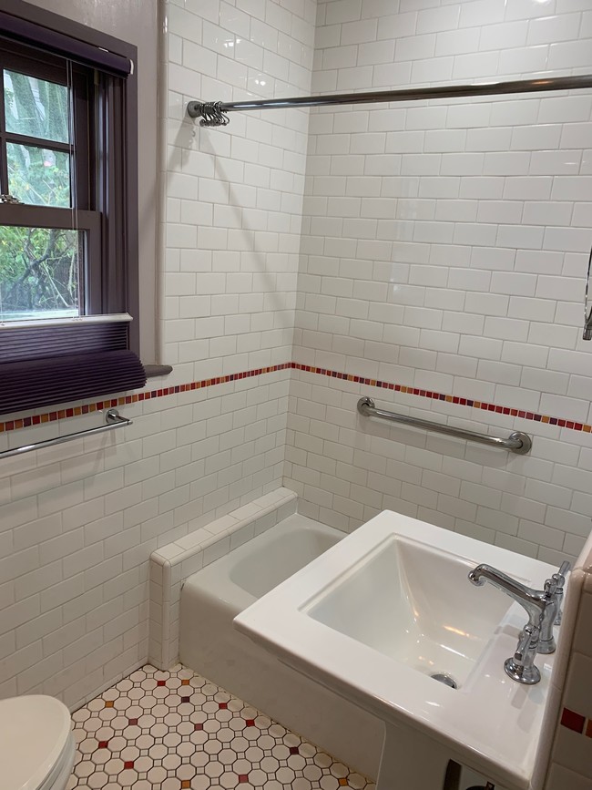 Bathroom - 307 6th Ave