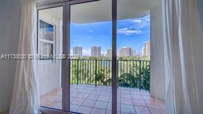 Building Photo - 20000 E Country Club Dr