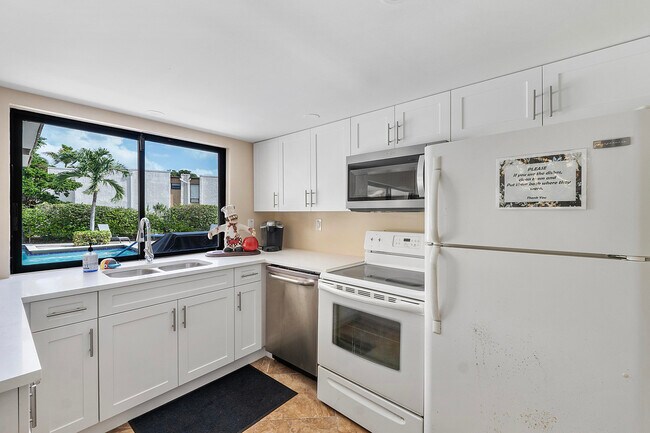 Building Photo - 6612 Spring Bottom Way