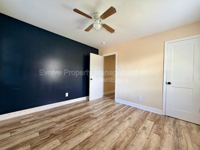 Building Photo - 679 Harrell St