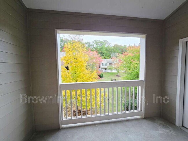 Building Photo - 6820 Hwy 70 S