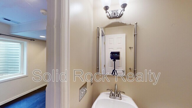 Building Photo - 8315 St Helena Dr