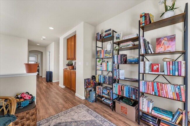 Building Photo - 7604 Stone Bluff Way
