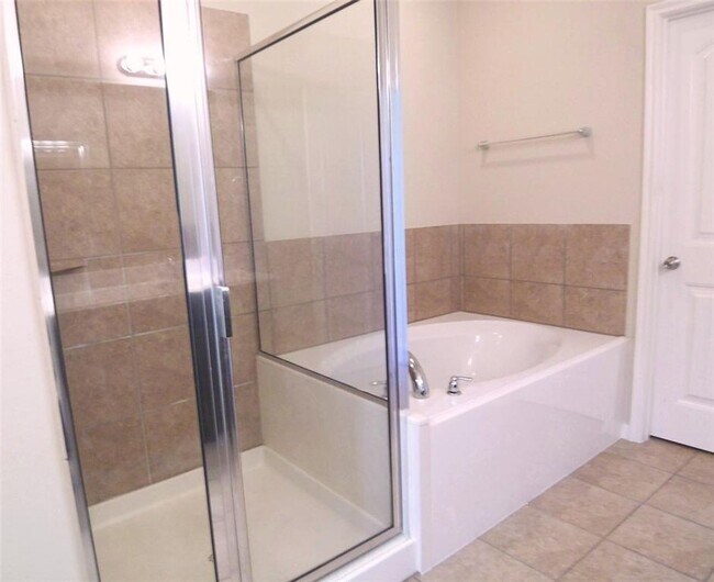 Building Photo - You must see this Stunning 2 story Townhou...