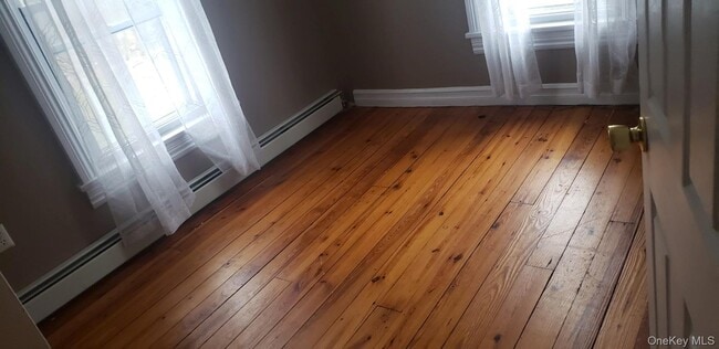 Building Photo - 665 NY-32