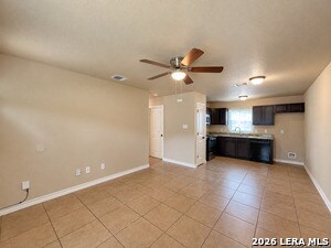 Building Photo - 1221 N Navidad St