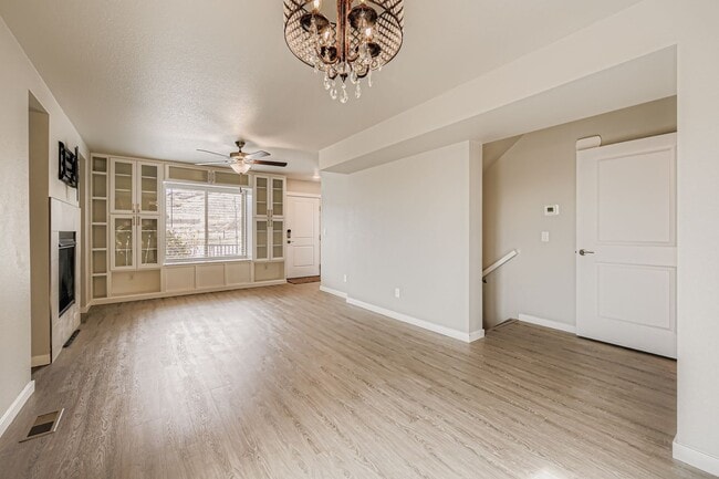 Building Photo - 791 Little Bear Grove