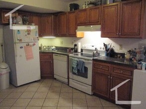 Building Photo - Great 3 Bed Available 6/1/26