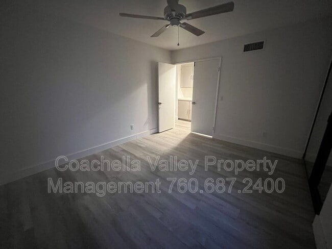 Building Photo - 41682 Aventine Ct