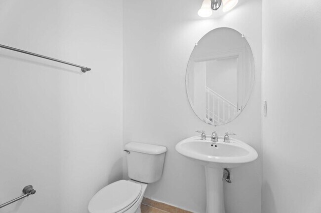 Building Photo - 601 S Federal Hwy