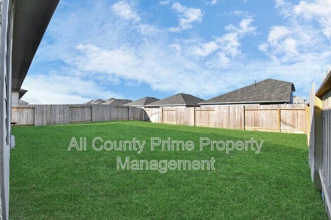 Building Photo - 40427 Basalt Elm Rd