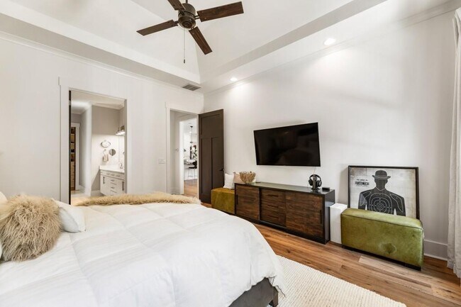 Building Photo - 7280 Samples Field Rd