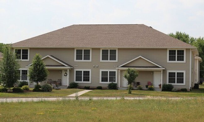 Primary Photo - Luxury Townhome and beautiful kitchen