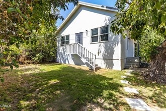 Building Photo - 1115 S Wilton Pl