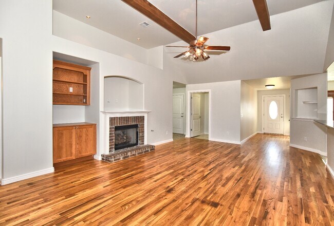 Building Photo - 18509 E 46th St