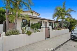 Building Photo - 264 Tivoli Dr