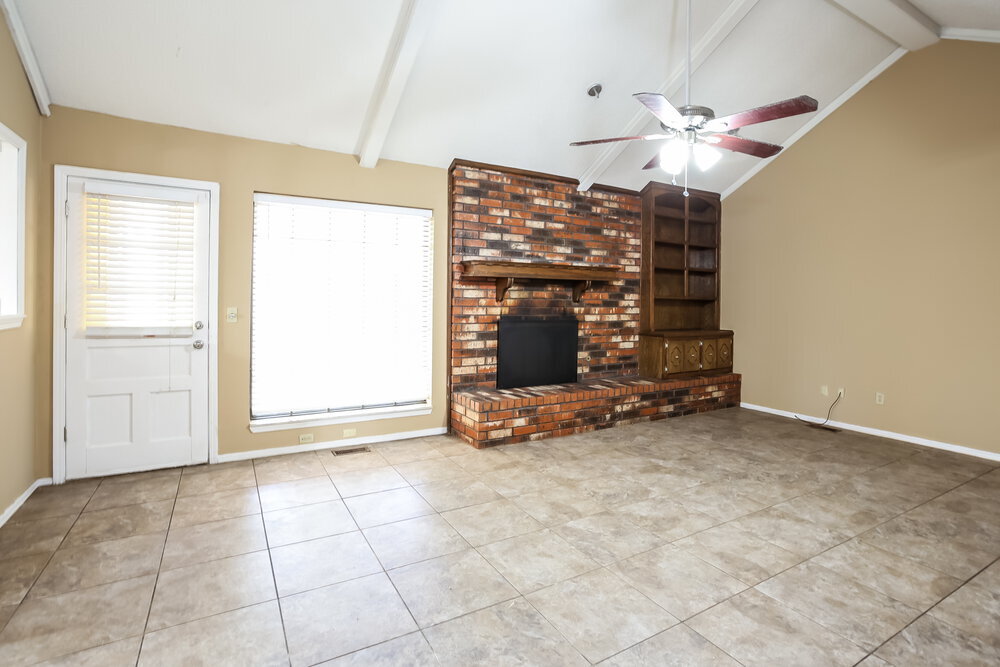 Building Photo - 9713 Hummingbird Ln