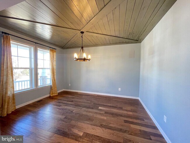 Building Photo - 508 Sourwood Ct