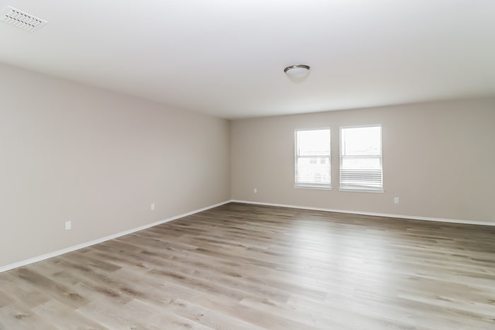 Building Photo - 716 Twin Creek Dr