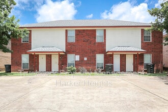 Building Photo - 4005 Madison Dr
