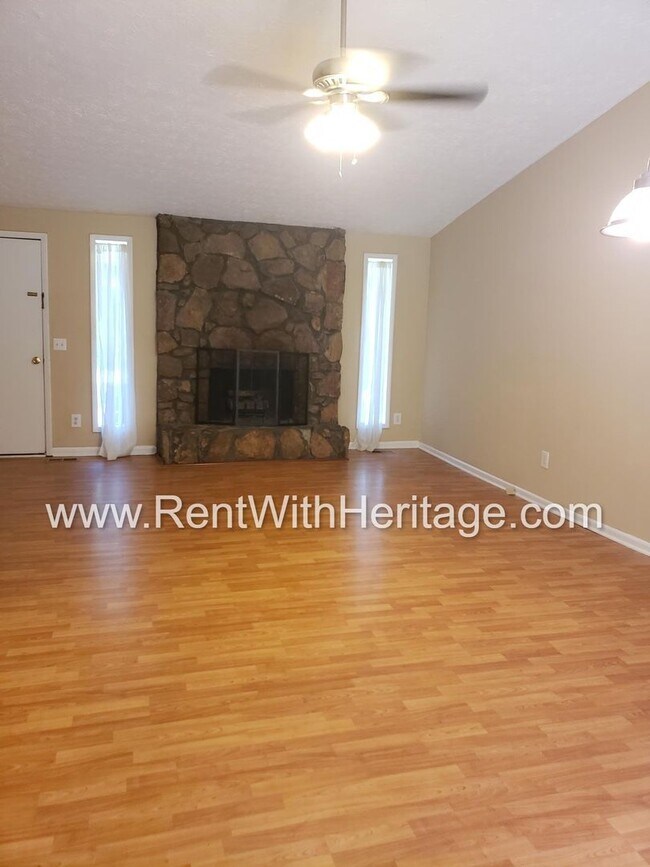Building Photo - 4832 Timber Ridge Dr