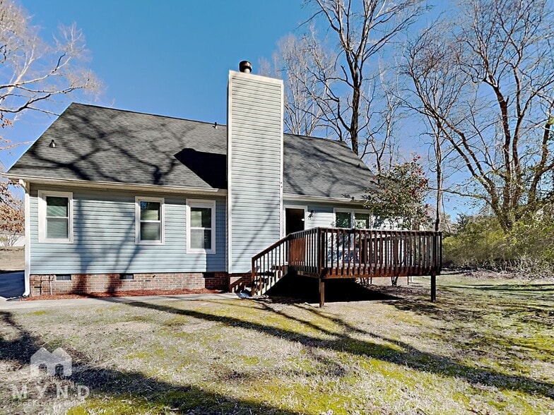 Building Photo - 720 Bermuda Ave