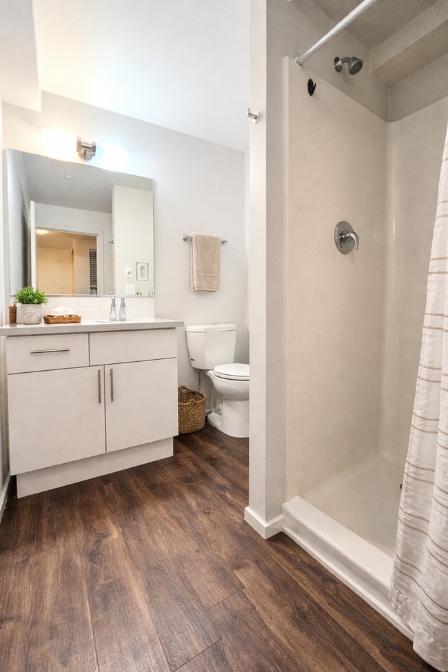 Interior Photo - Horizon Greenwood Apartments