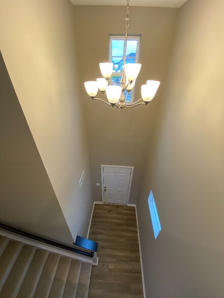 Building Photo - 7023 Unitas Lp