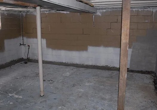 Building Photo - 915 Stocker Ave